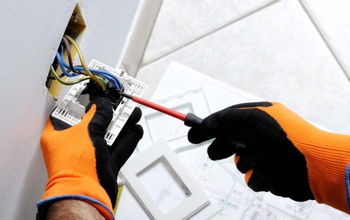 Electrician working | Allegiant Digital Marketing™